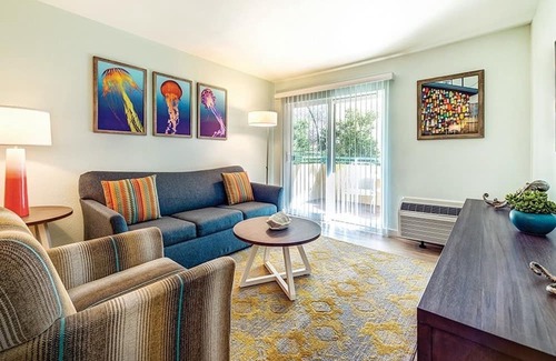 Mission Valley Resort | Family-Friendly Mission Valley Suite with Full Kitchen Space