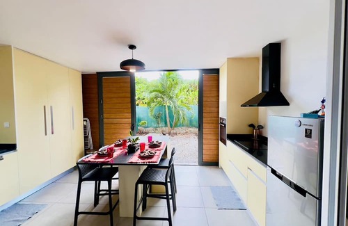 Tahiti Apartment | Beachside Apartment with Pool and Spa, Steps from Essentials