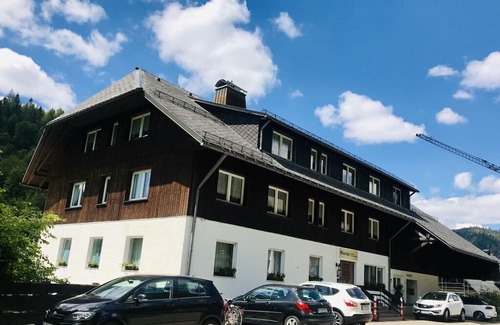 Menzenschwand-Hinterdorf House | Cozy Retreat at Meierhof Menzenschwand with Pet-Friendly Perks