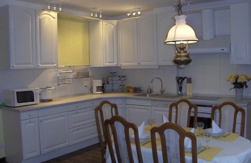 Ihlow House | Modern Retreat at Stiekelstack with Spa & Family Amenities