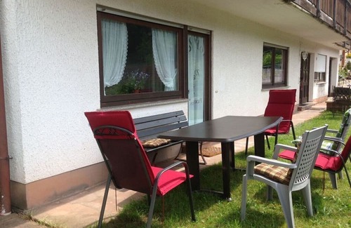 Rumbach House | Ground Floor Palatine: Pet-Friendly Stay with Breakfast
