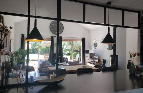 Locquenole House | Relaxing Retreat at Maison Bord de Mer with Pool & Spa