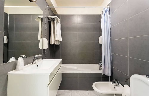 Figueiral House | Relax at Our Cozy Hotel with Free Breakfast & Two Pools!