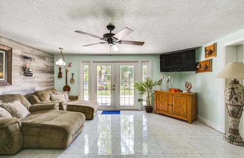 Lutz House | Single-Story Home with Pool & Yard Near Tampa