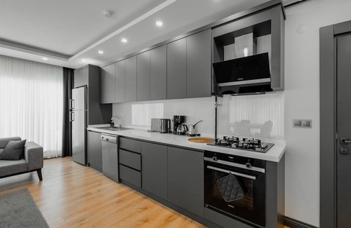 Lara Apartment | Trendy Flat with Patio & Garden, Steps from Lara Beach