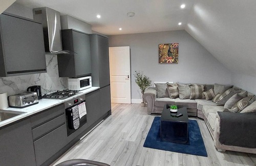 Bray on Thames Apartment | Explore Braywick Serviced Apartments with Kitchen Amenities