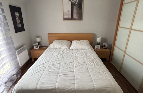 Rungis Bed & Breakfast | Comfortable 2-Bedroom Stay Near Paris 2024 Events