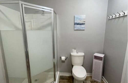 Saint Marys  Allen County House | Comfortable Calhoun Suites - Your Ideal Getaway Awaits