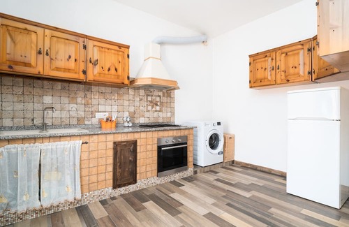 Irgoli Apartment | Cozy Apartment 'Casa Vacanza' in Irgoli with Private Terrace