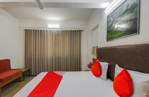 Bogmolo Hotel | OYO Raj Resort