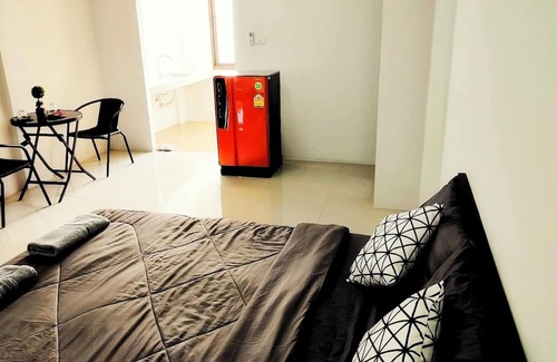 Lop Buri Hotel | Discover Comfort at The Chev Hotel Lopburi with Pool & Dining