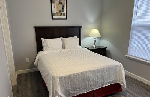 Troy Apartment | Another opening in Troy, just for you!