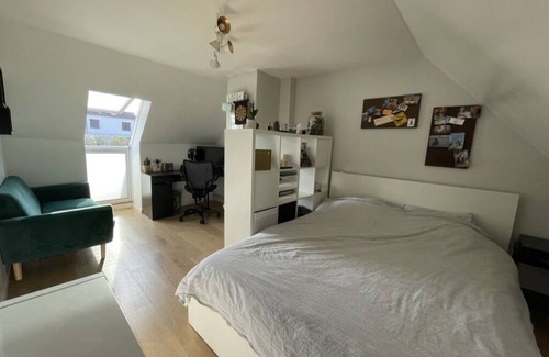Hotel de Ville House | Spacious Home with Garden & Child-Friendly Amenities