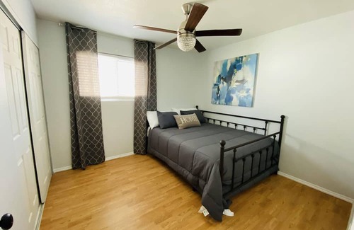 Yuma House | Family-Friendly Home Near YRMC with Pool & Spa Amenities