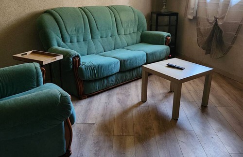 Le Breuil Apartment | Cozy Private Apartment in Le Creusot with Pool & Kitchen