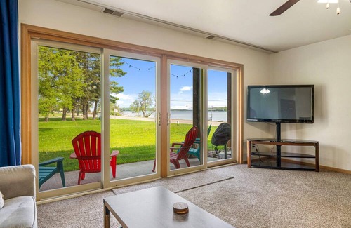East Jordan House | 🌼 South Arm Retreats: 2BDR Lakeview Townhome ➠ #2