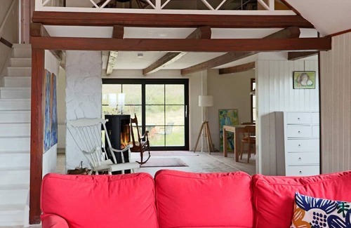 Grevie House | Elegant 5-Star Holiday Home with Family-Friendly Amenities