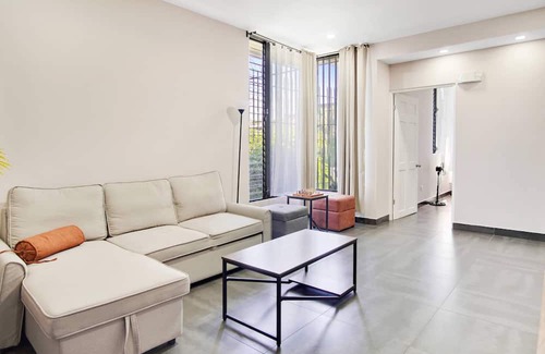 San Jose Apartment | Cozy 3 Bedroom Apartment Near the US Embassy with Spa