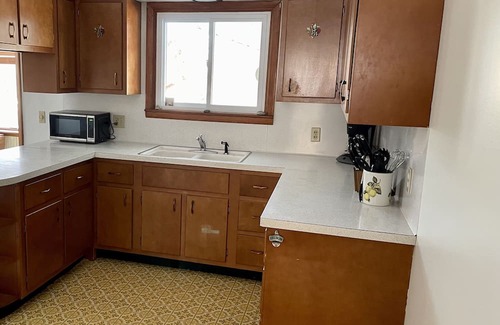 Alden House | Comfortable Stay Near Torch Lake for Family Getaways