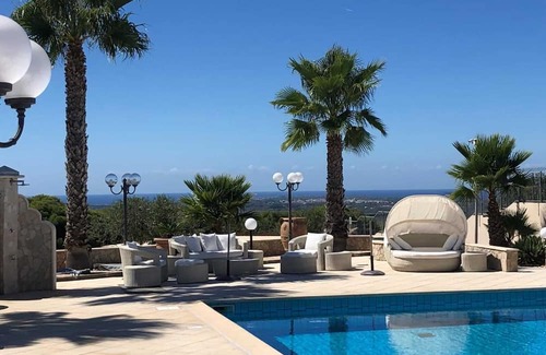 Parabita House | Family-Friendly Stay at Villa delle Ulie by Vivimy