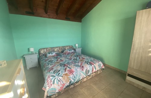 Alajero House | Casa Vista Hermosa: Scenic Sunsets Await in La Gomera