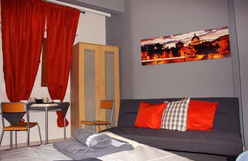 Old Town Apartment | Convenient Studio Steps from the City Center with Amenities