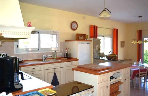 Chauzon House | Villa Chauzon: Perfect Spot for Family Getaways