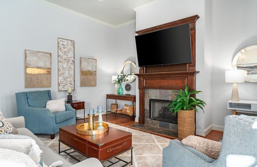 Wilsonville House | Pet-Friendly Serenity Willow - 3BR Retreat near Chelsea