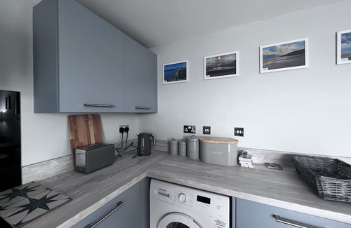 Bridgend House | Orchard Lodge - Premier Oceanfront Retreat with Spa