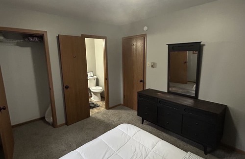 Jim Thorpe Cabin | Cozy Cabin House Retreat in Jim Thorpe with Great Amenities