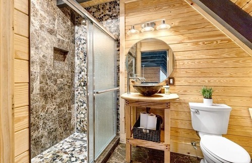 Stafford Cabin | Stunning Cabin Retreat Near Aquia Creek & Potomac!
