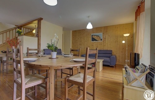 Tenay House | Discover Le Courtioux - Tenay: Family-Friendly Getaway