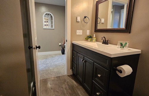 Four Corners Condo | Enjoy Your Stay & Play in a Centrally Located Condo