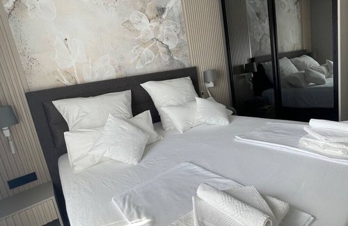 Srima Villa | Casa Arielle in Vodice: Family-Friendly Retreat with Private Pool