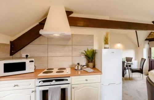 Newton-on-Rawcliffe Apartment | Modern Cottage Retreat with Pool in North Yorkshire
