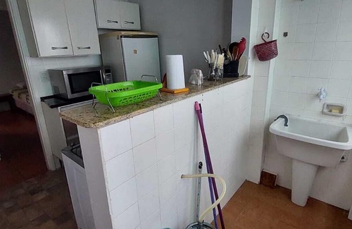 Jardim Praiano Apartment | Family-Friendly Beachfront Apartment in Guarujá for 10