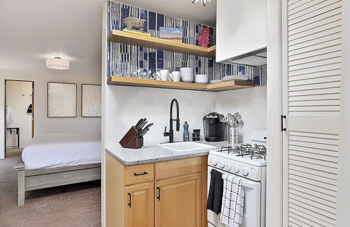 Downtown Santa Fe Bed & Breakfast | Downtown Dos Hermanas Casita 4 & 5 | Sleeps 8, Pet Friendly