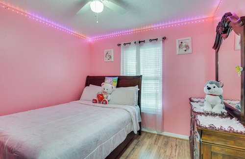Pahokee House | Pahokee Vacation Rental < 1 Mi to Lake Okeechobee!