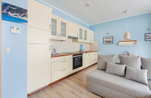 Miedzyzdroje Apartment | Cozy Apartment for 4 in Miedzyzdroje with Great Amenities