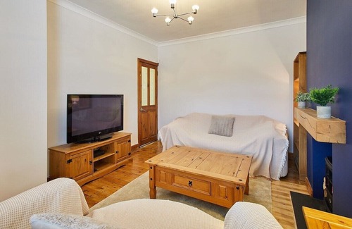 Heworth House | Relax at Host & Stay | Fifth Avenue, Pet-Friendly Retreat