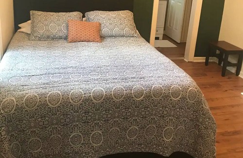 North Chattanooga House | North Chatt 2BD/2BA Charm & Convenience