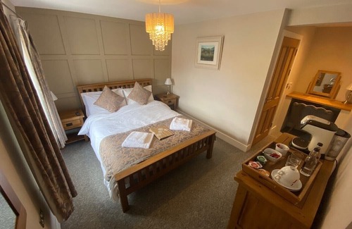 Ewyas Harold Bed & Breakfast | Unforgettable Stays at The Temple Bar Inn - 10/10 Rated!