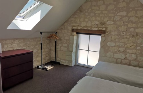 Huismes House | Discover Gîte des Basses Rivières - Pet & Child Friendly Stay