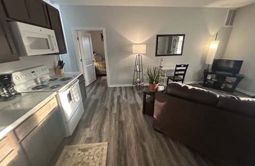 Wichita Apartment | Pet-Friendly Haven with Top Amenities in Central Location