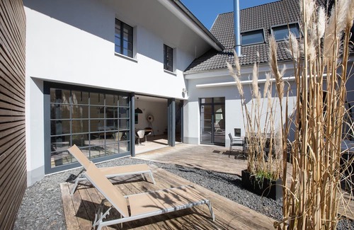 Munzingen Apartment | Spacious Ferienloft with Kitchen, Perfect for Family Getaways