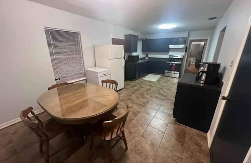 Lewisville House | Inviting 3 Bedroom Home Near All the Exciting Attractions!