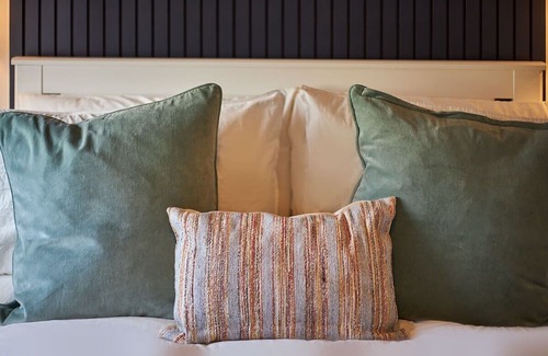 Heworth Apartment | Comfortable Stay at Apartment 2, Fourth Avenue for Families