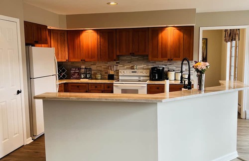 Dushore House | Picturesque Mountain View Escape with Family-Friendly Perks