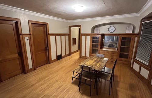 West Allis Apartment | Welcoming Retreat in the Heart of West Allis - Pet Friendly