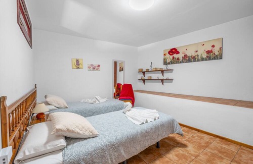 Vallehermoso Apartment | Mountain View Apartment 'Telégrafos' with Private Terrace